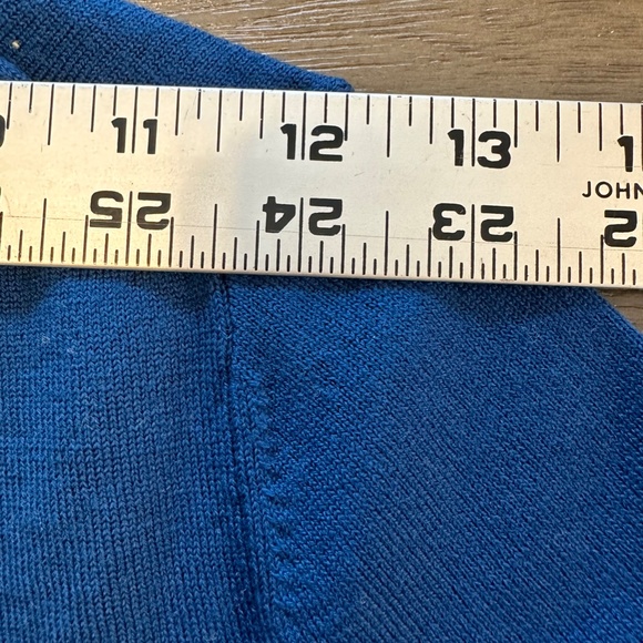 Women's blue Banana Republic merino sweater - Picture 9 of 9